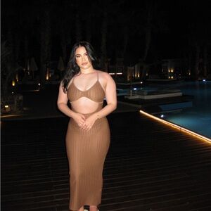 Crisscross tie backless dress